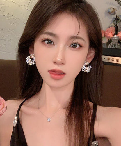 Elegantes pendientes de aro con perla y circonitas de aleación de plata de ley blanca