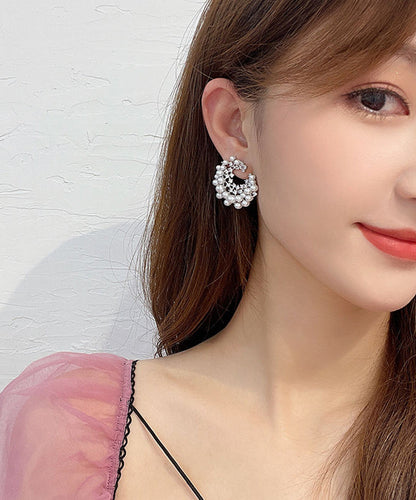 Elegantes pendientes de aro con perla y circonitas de aleación de plata de ley blanca