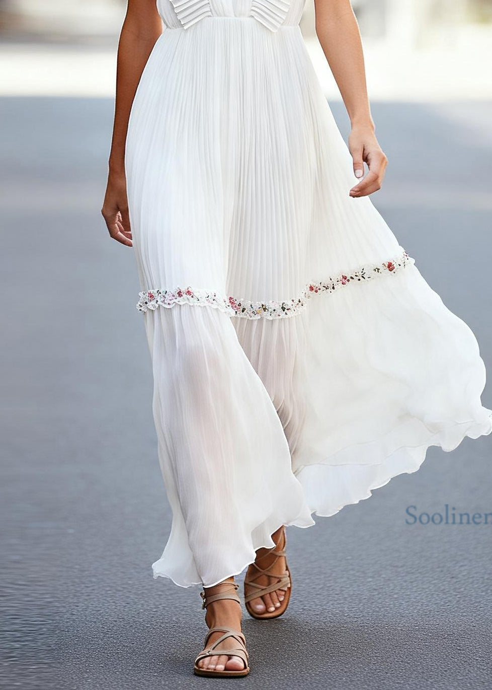 Chic White V Neck Ruffled Floral Chiffon Robe Dresses Sleeveless