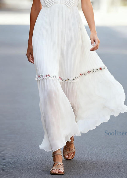 Chic White V Neck Ruffled Floral Chiffon Robe Dresses Sleeveless