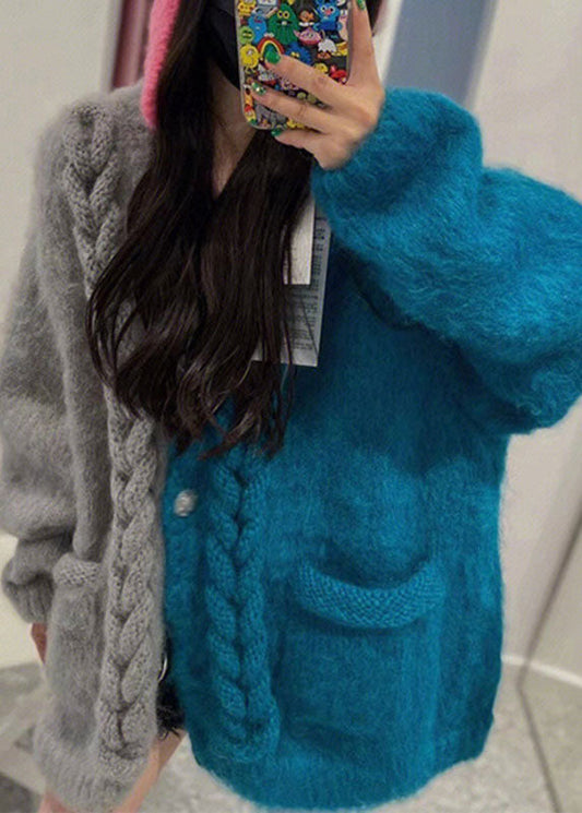 Schicke gelbe Strickjacke mit V-Ausschnitt, Patchwork-Knöpfen und kuscheligem Baumwollstrick für den Winter