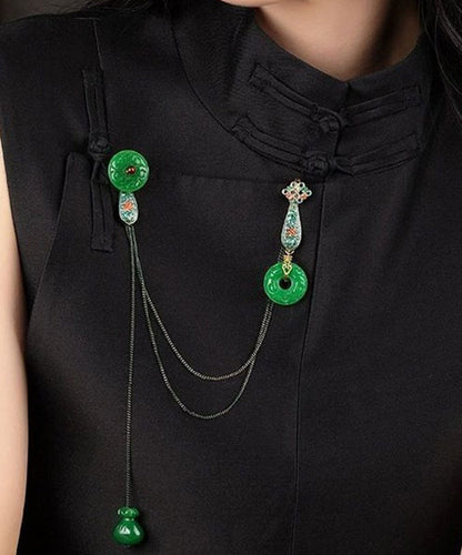 Broschen im chinesischen Stil mit grünen Jade-Cloisonné-Quasten und Granatapfel-Granat-Verzierungen