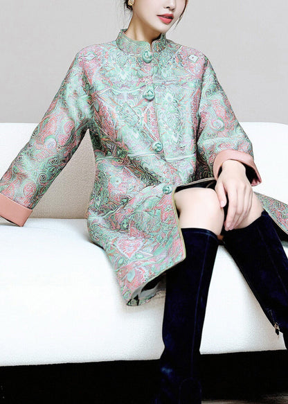 Abrigos gruesos de otoño con bolsillos y botones y cuello alto verde estilo chino