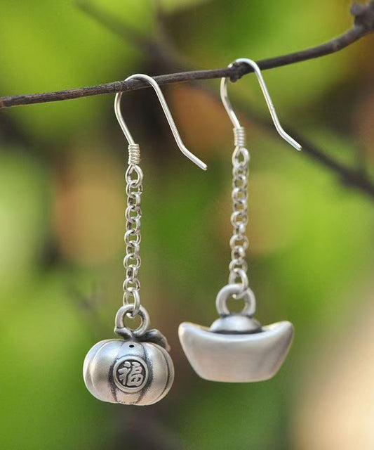 Pendientes colgantes asimétricos de plata de ley y seda de estilo chino