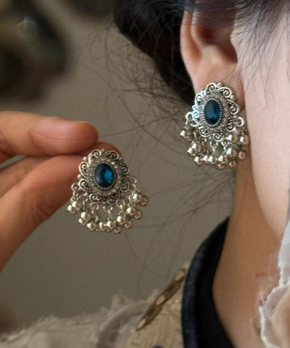 Ohrstecker im chinesischen Stil aus Seide, Sterlingsilber und Edelsteinperlen