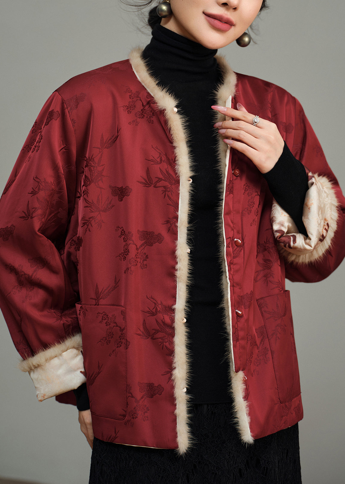 Wintermantel im chinesischen Stil, beidseitig tragbar, Jacquard-Pelz-Patchwork