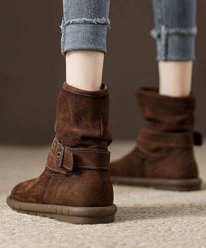 Bequeme Stiefel aus schokoladenbraunem Rindsleder mit Schnallenriemen