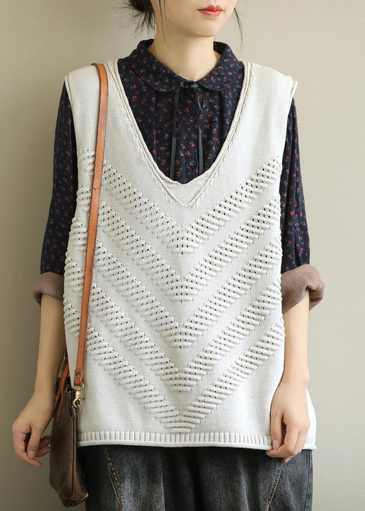 Chunky beige trendy plus size fall v neck sleeveless knitwear - SooLinen