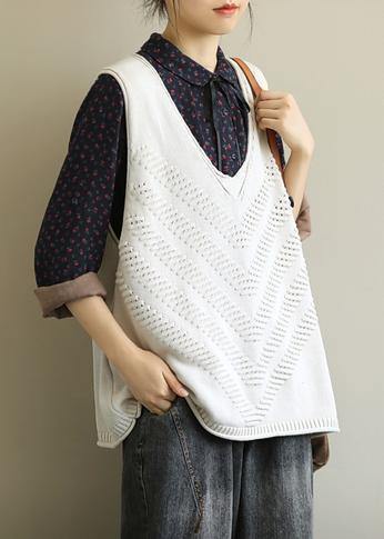 Chunky beige trendy plus size fall v neck sleeveless knitwear - SooLinen