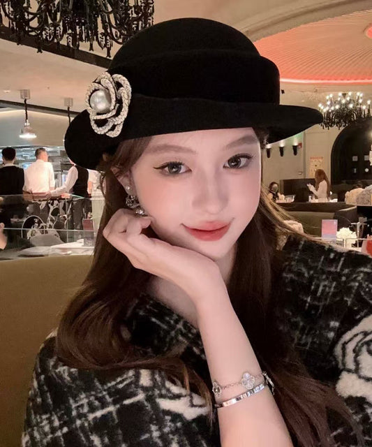 Classy Black Pearl Floral Woolen Cloche Hat