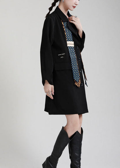 Edler schwarzer Peter-Pan-Kragen, Knopf, asymmetrisches Design, Taschen, Herbst-Maxikleider, lange Ärmel