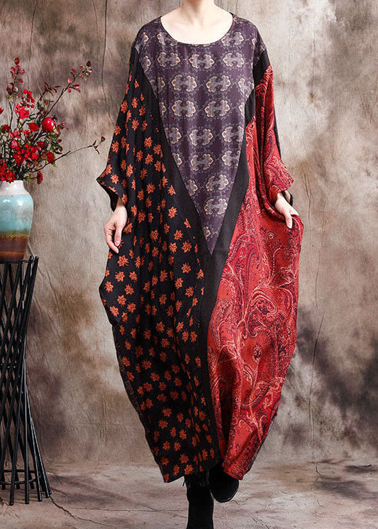 Edles blaues Patchwork-Seidenkleid mit Fledermausflügelärmeln