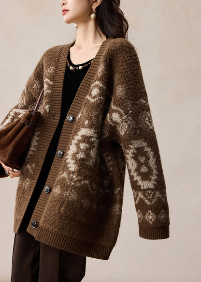 Elegante braune Wollstrickjacke mit V-Ausschnitt, Jacquard-Knopfleiste, Winter