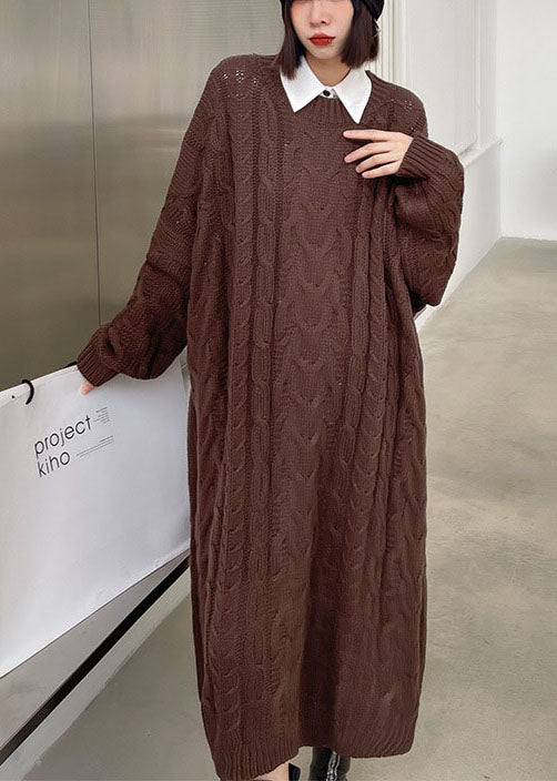Edles, kaffeefarbenes, lässiges Jacquard-Pulloverkleid mit Rundhalsausschnitt