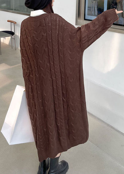 Edles, kaffeefarbenes, lässiges Jacquard-Pulloverkleid mit Rundhalsausschnitt