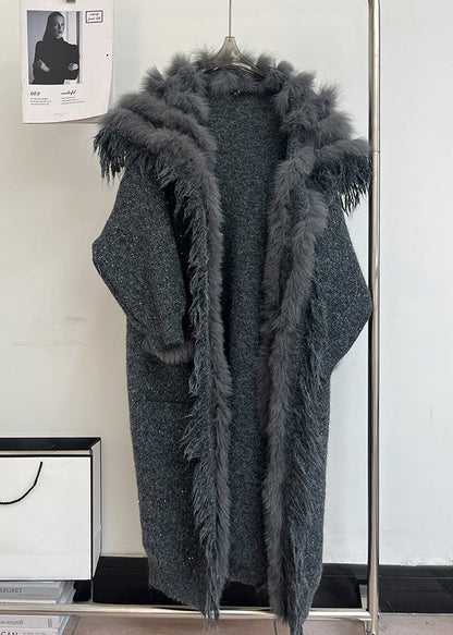 Eleganter, dunkelgrauer Paillettenmantel mit Taschen und kuscheligem Patchwork-Finish aus Wolle