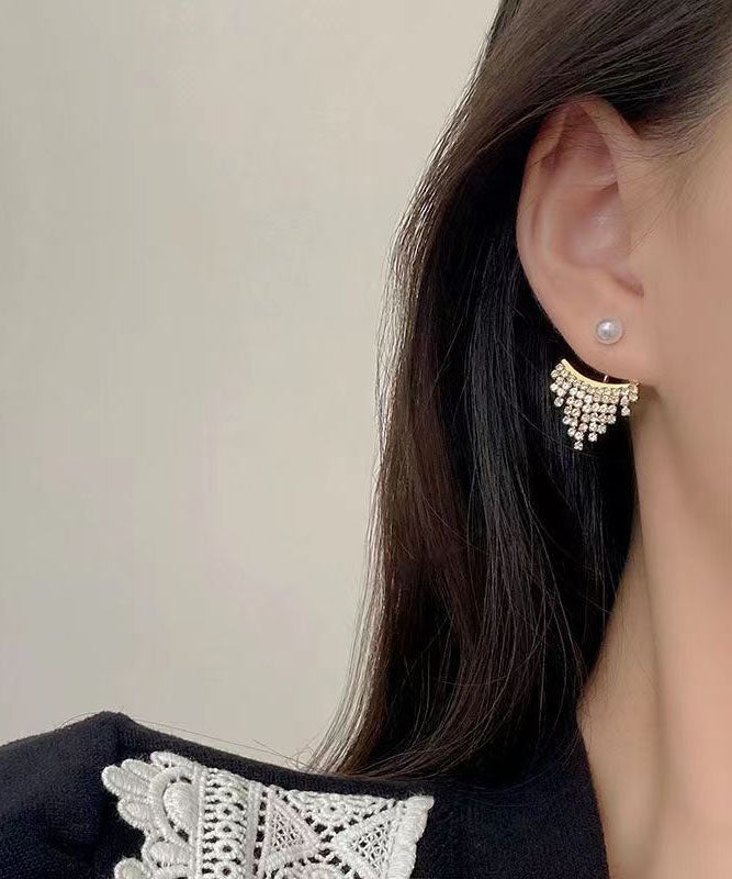 Pendientes elegantes de plata de ley dorada con borlas de perlas y circonitas