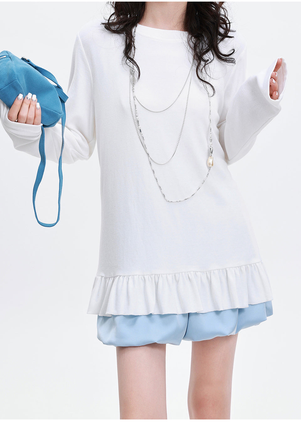 Elegantes graues Rüschen-Patchwork-Baumwollhemd für den Frühling