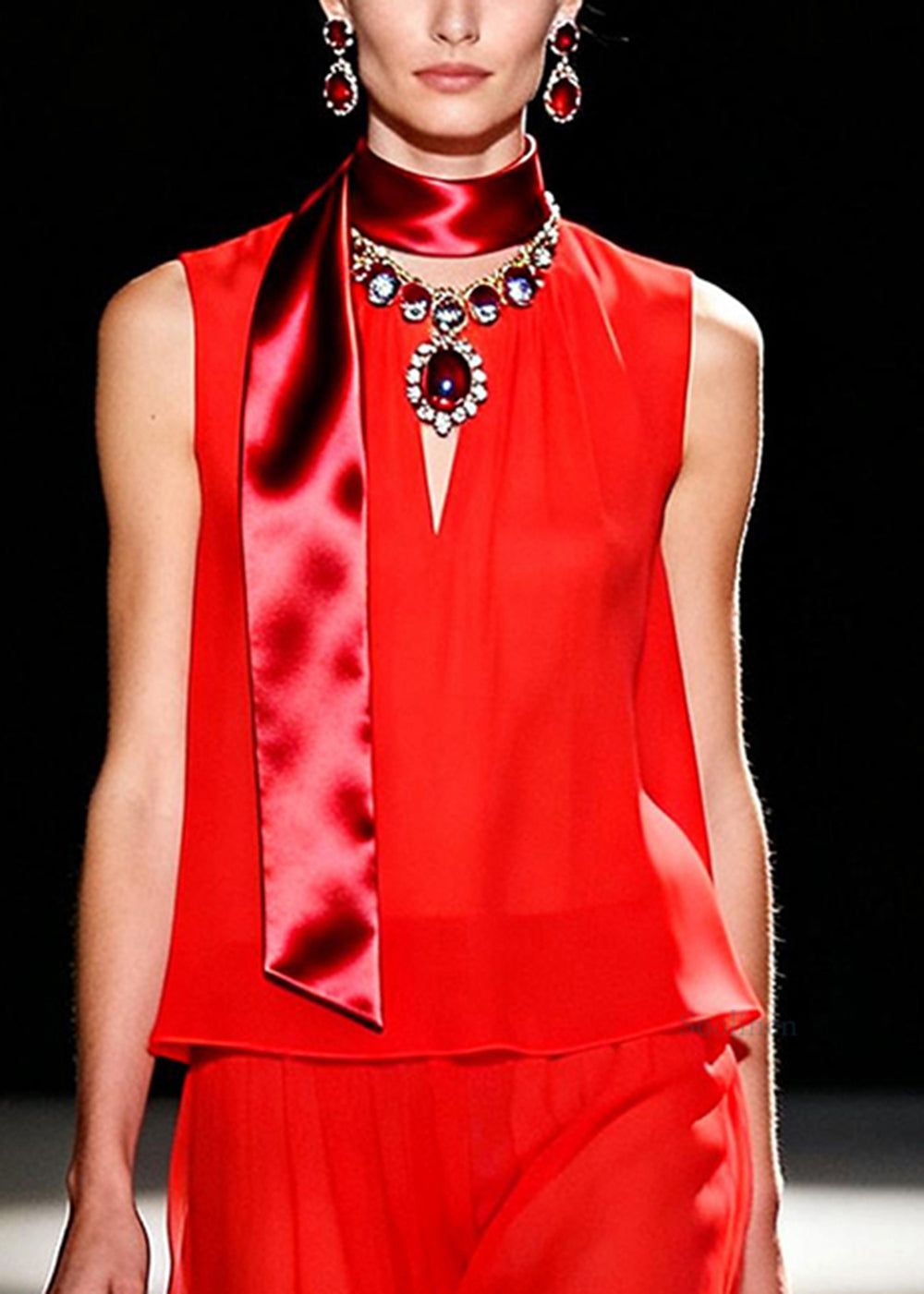 Classy Red Silm Fit Draping Chiffon Two Pieces Set Summer