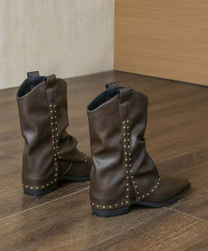 Elegante, klobige Stiefel mit Nietenverzierung, schwarzes Kunstleder