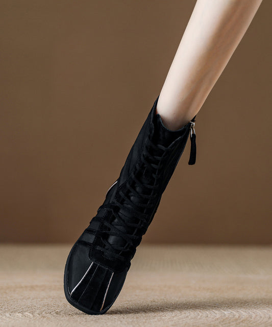 Elegante Schnürstiefel aus braunem Rindsleder mit Wildleder-Einsätzen