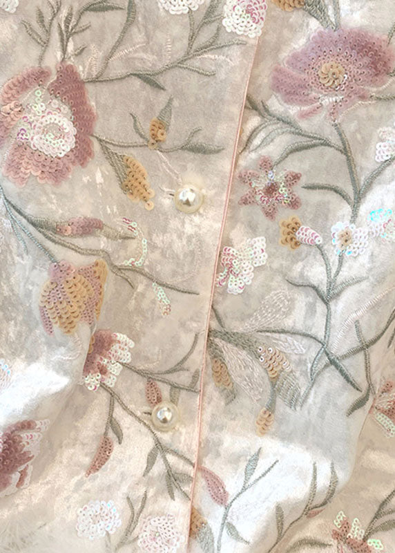 Chaleco elegante de piel peluda bordada en blanco con patchwork esponjoso para otoño