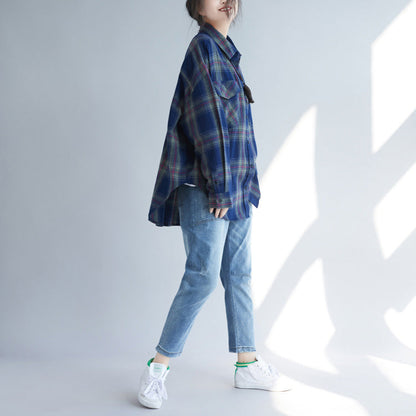 Edle blau karierte Baumwoll-Leinen-Oberteile Damen Modedesign seitlich offen Alltags-Frühlingsoberteil