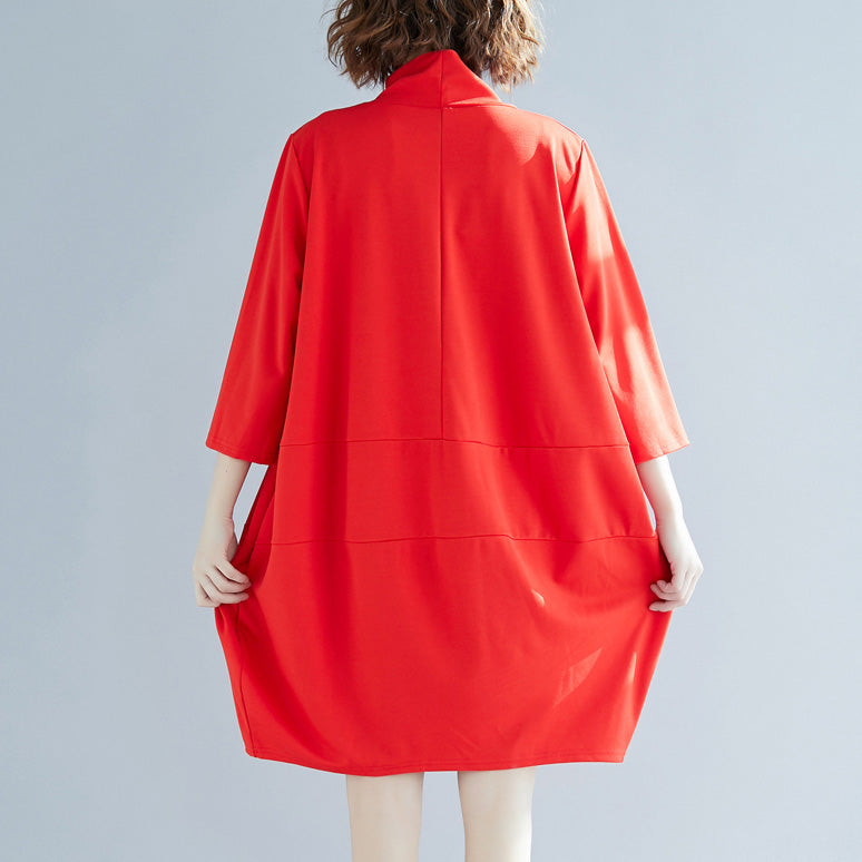 Edles rotes Baumwollkleid aus indischem Leinen mit hohem Halsausschnitt und A-Linie