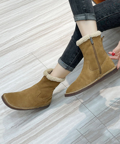 Schokoladenbraune Stiefel mit flauschiger Wollfütterung und modischem Reißverschluss aus Rindsleder