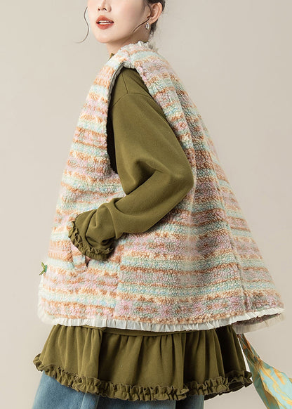 Ärmellose Weste mit Patchwork-Knöpfen in Kaffeebraun und Kunstpelz