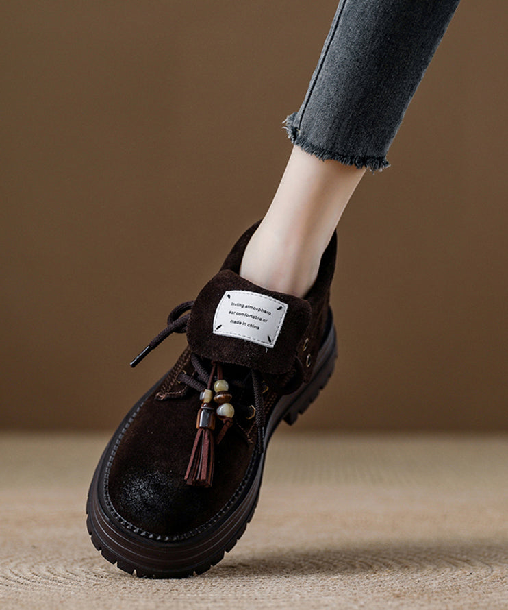 Botas con plataforma de ante color café y empalme único con cordones