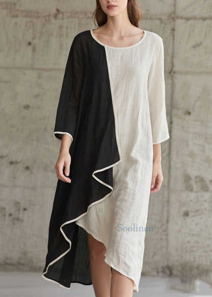 Baumwollkleid im Patchwork-Stil mit Farbblock-Design und asymmetrischen Armbandärmeln