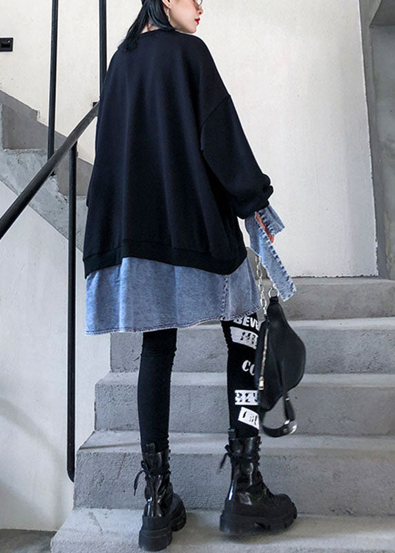 Bequemes schwarzes Herbst-Sweatshirt-Oberteil mit Patchwork-Knopf und Rundhalsausschnitt