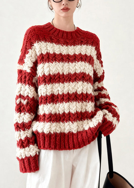 Gemütliche rot-weiß gestreifte Strickoberteile, grob gestrickt, Oversize, Winter