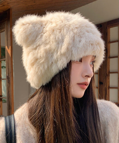 Lindo gorro de invierno de piel afelpada y cálida con orejas de gato beige