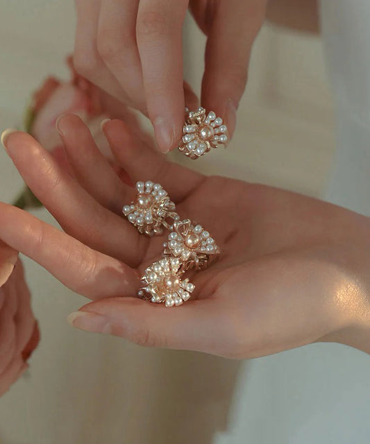 Bonita horquilla de aleación de oro con cuatro combinaciones de perlas