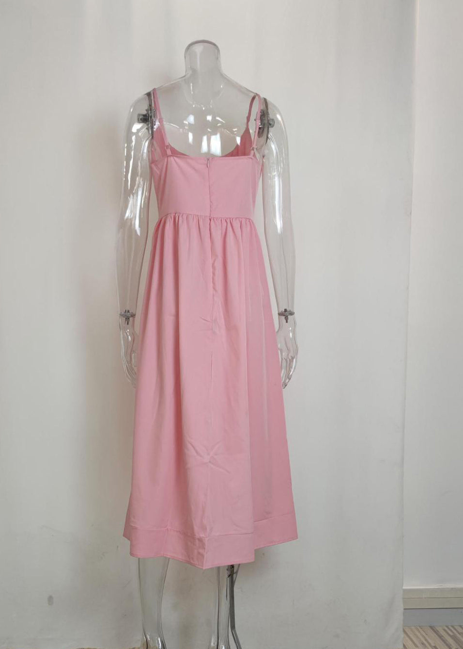 Süßes rosa Patchwork-Maxikleid mit Spaghettiträgern und Schlitz am Hals, ärmellos