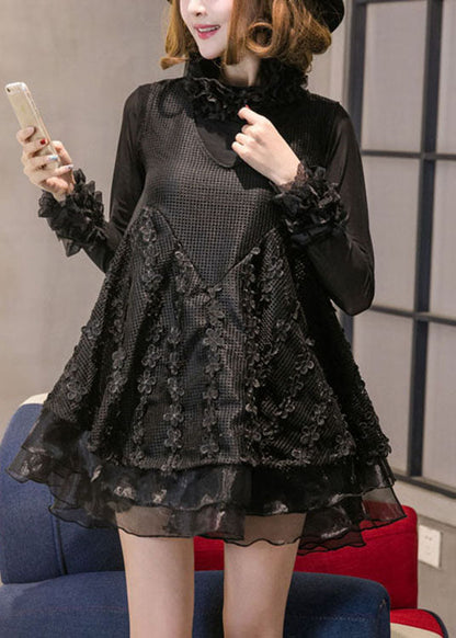 DIY Schwarzes Rollkragenkleid aus Organza mit Spitze für den Urlaub im Frühling