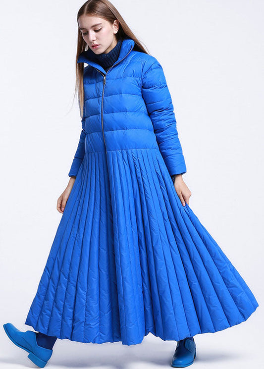 DIY blauer Winter-Daunenmantel mit Stehkragen und Reißverschluss