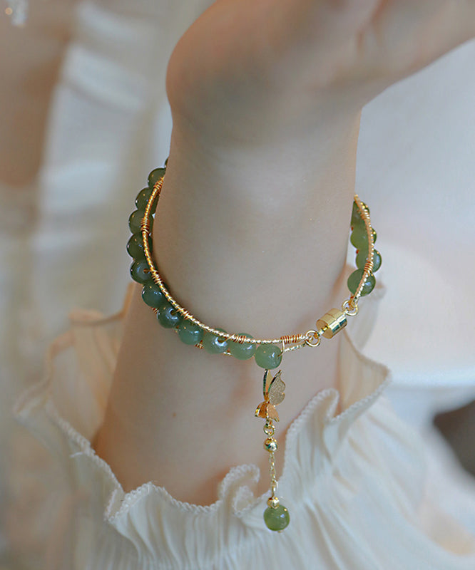 Pulsera DIY con borlas de mariposa de jade dorado y cobre verde