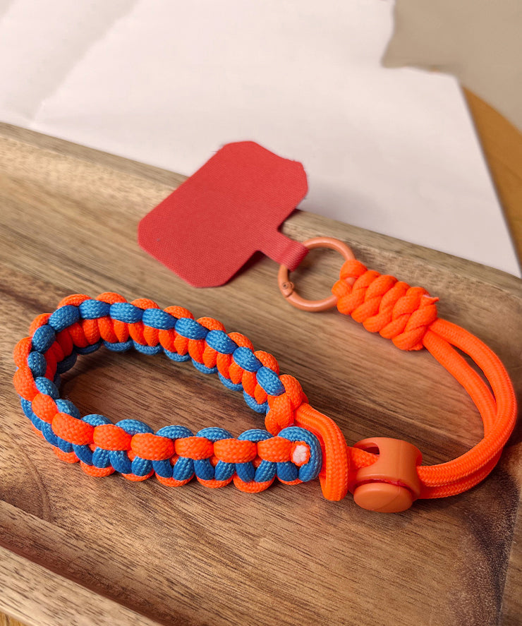 DIY-Handyketten aus grünem Metallgewebe