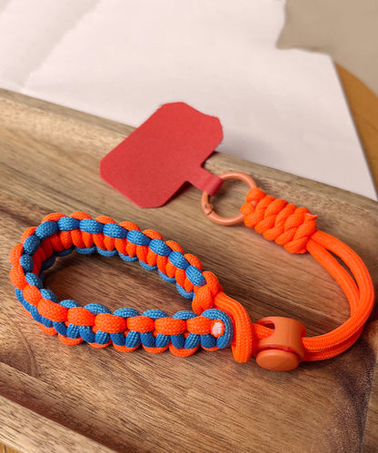 DIY-Handyketten aus grünem Metallgewebe