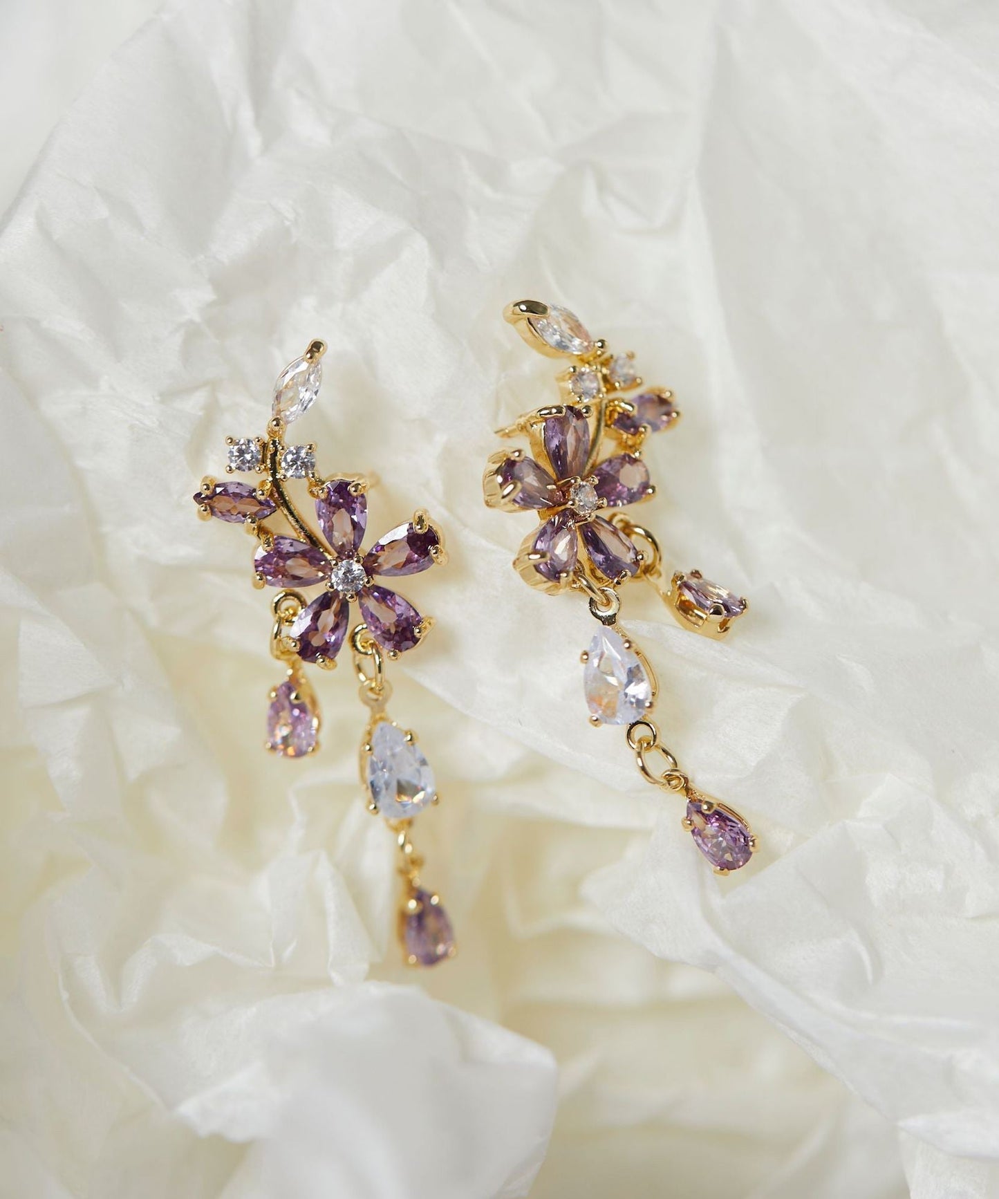 Pendientes colgantes con borlas de circonitas florales de plata de ley morada DIY