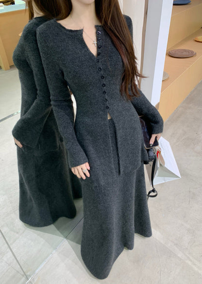 Dunkelgrauer, vorne offener Strickpullover und Rock, zweiteiliges Set mit Rundhalsausschnitt, Winter