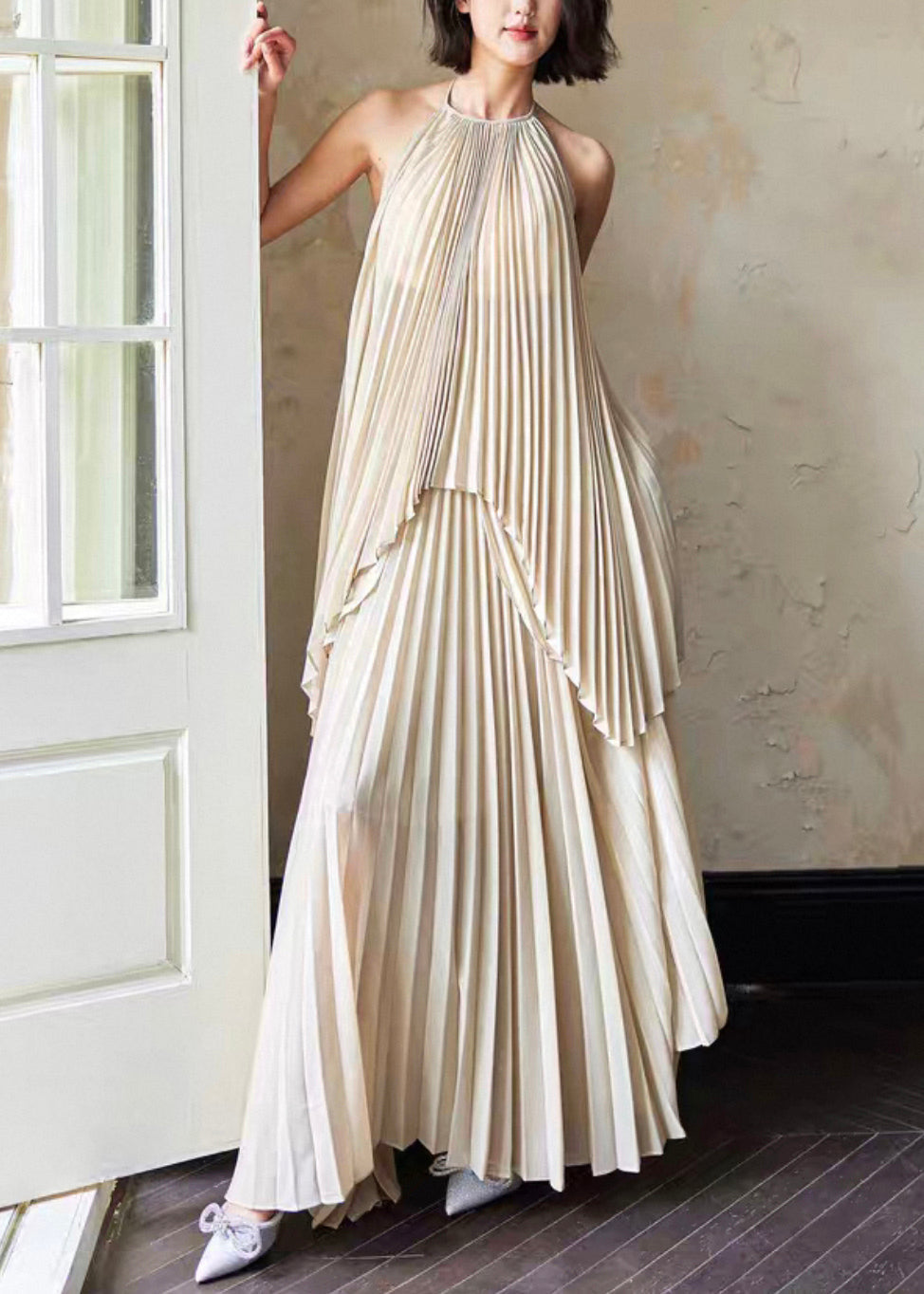 Elegant Backless Wrinkled Tops And Skirts Chiffon Two Piece Set Sleeveless