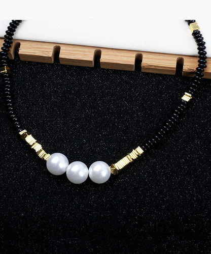 Elegante collar de cuentas adornadas con perlas de aleación negra