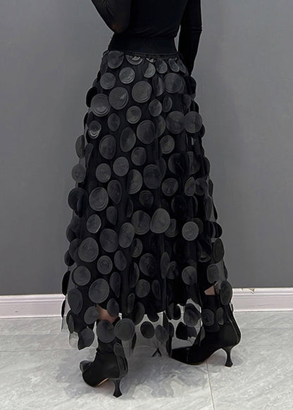Eleganter schwarzer Patchwork-Tüllrock mit Punkten für den Herbst