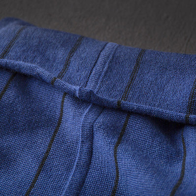 Elegante blaue Pulloverkleider mit hohem Halsausschnitt und lockerer Mode für Damen