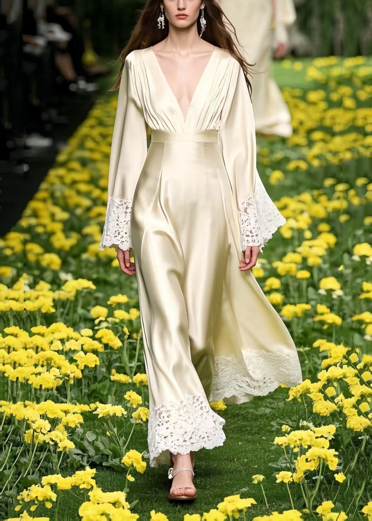 Elegant Champagne Patchwork Lace Draping Silk Long Dresses Spring