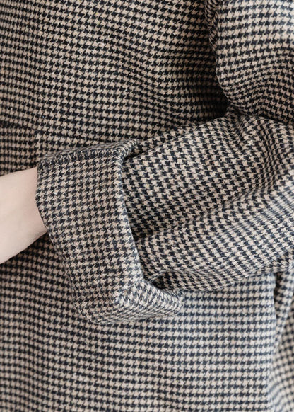 Elegante Schokolade Peter Pan Kragen Plaid Woolen Top Frühling